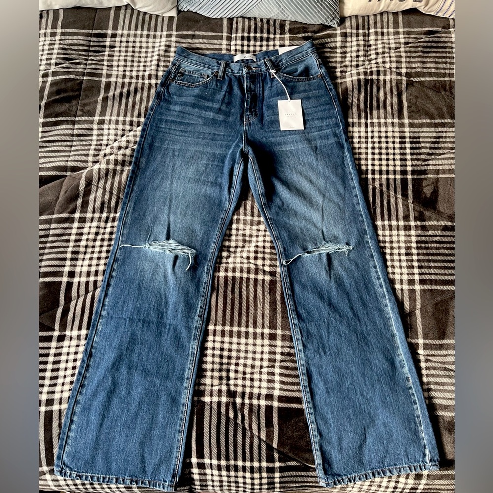 BNWT KanCan 90’s Boyfriend Jeans Size 11/29